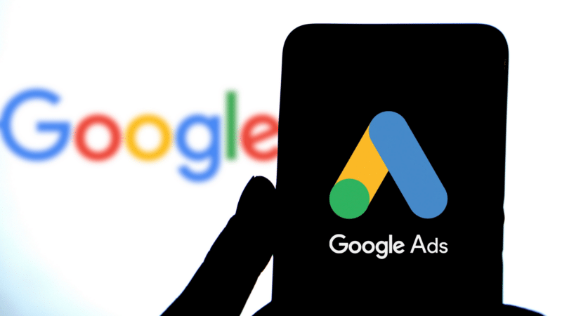 Frustration Grows: Google Ads Bug Hinders Note Accessibility